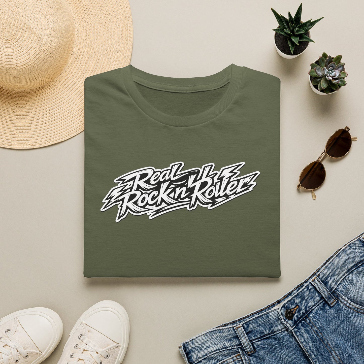 "Rock n Roll Is In My Soul" Signiture Graphic T-Shirt — "Real Rock n Roller" Retro Band Tee