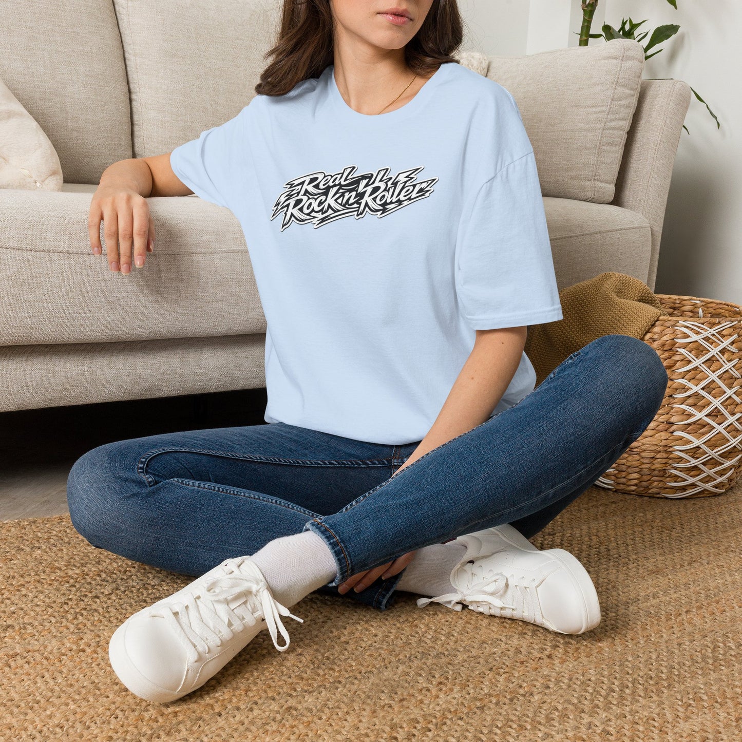 "Rock n Roll Is In My Soul" Signiture Graphic T-Shirt — "Real Rock n Roller" Retro Band Tee